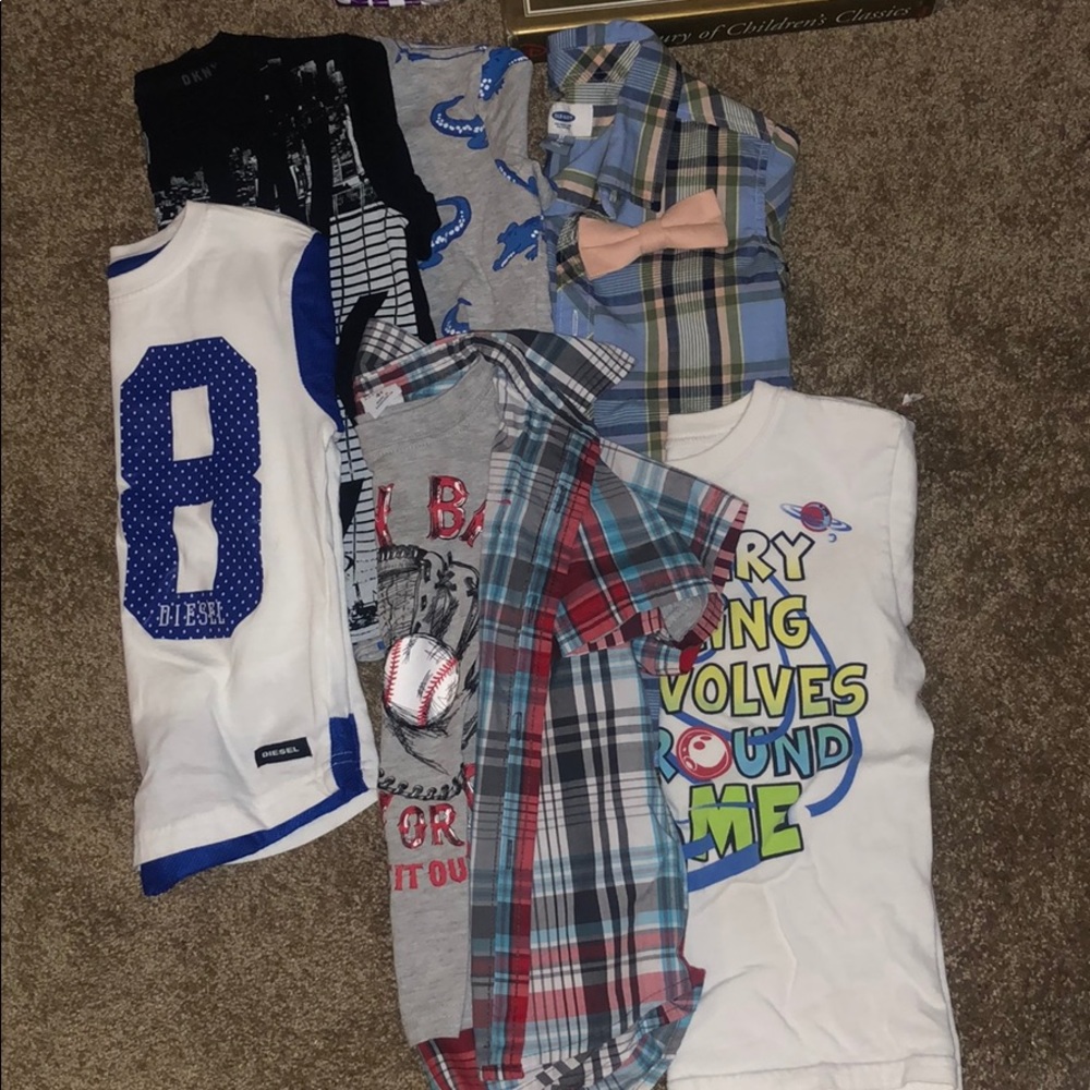 6 boys shirts all 5T short sleeves